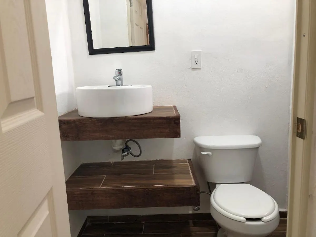 Guest house Casa Nova! Private Bathroom And Room Cancun