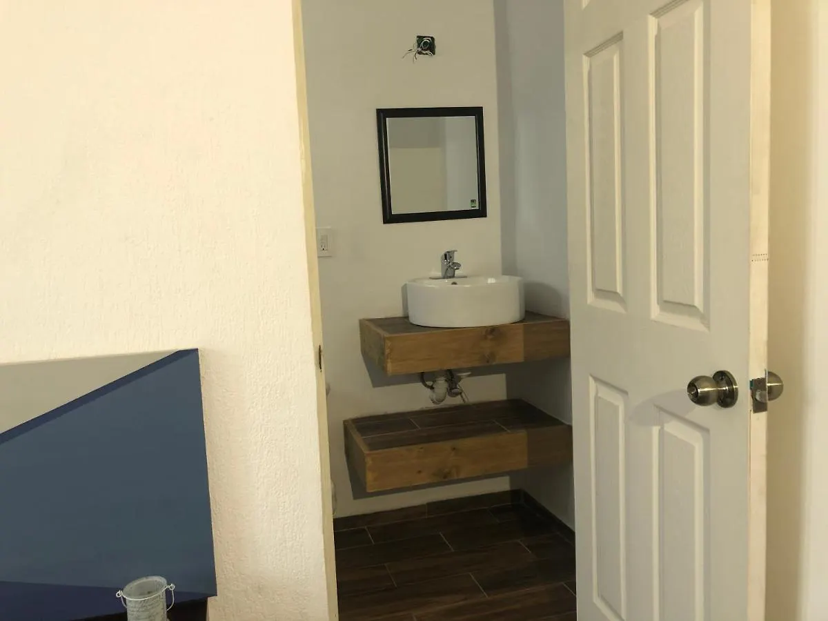 Casa Nova! Private Bathroom And Room Cancun Guest house