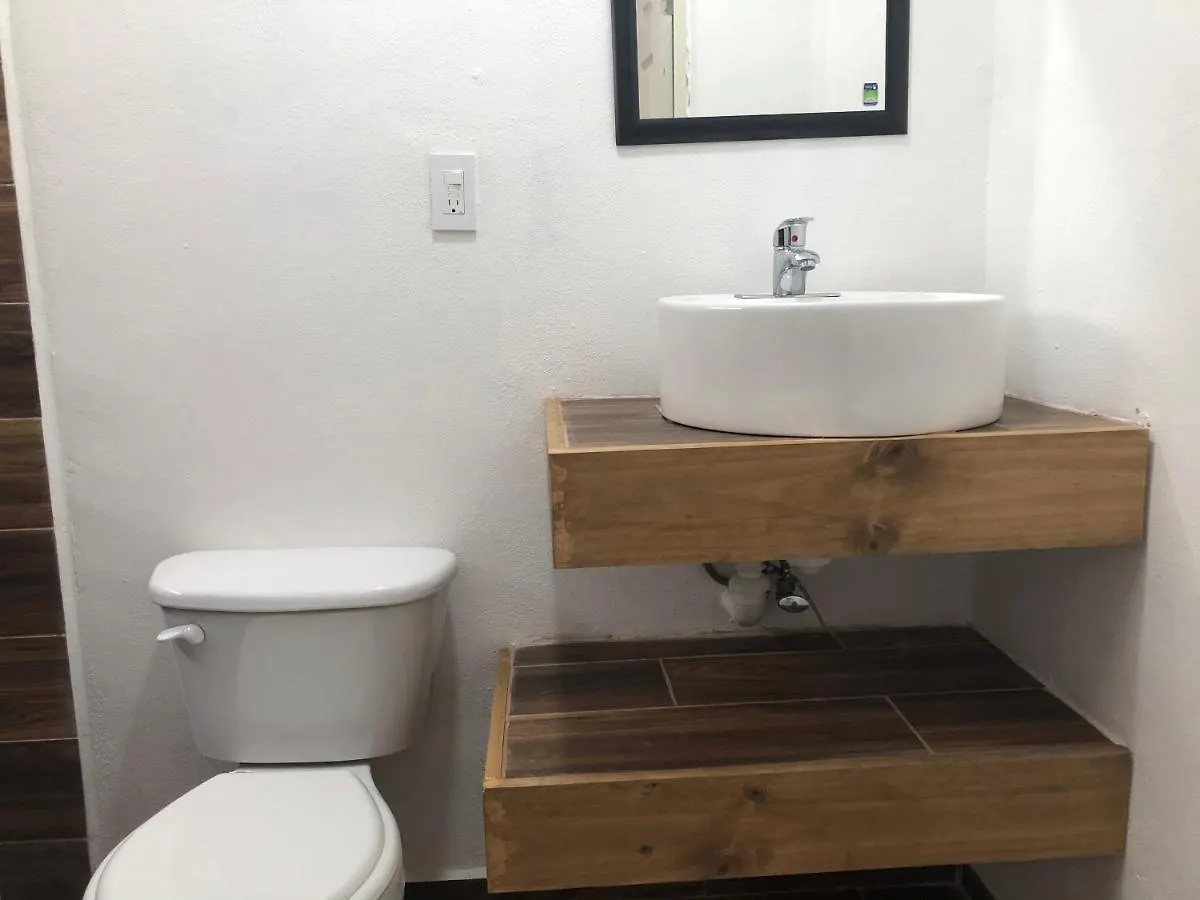 Casa Nova! Private Bathroom And Room Cancun Guest house