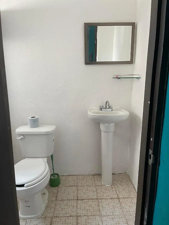 Guest house Casa Nova! Private Bathroom And Room Cancun